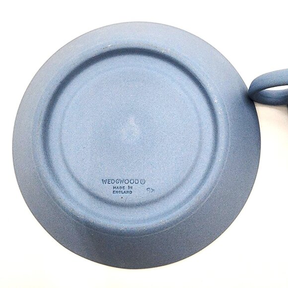 WEDGWOOD Vintage Blue Jasperware Tea Cup and Saucer Neoclassical Demitasse - Picture 6 of 10